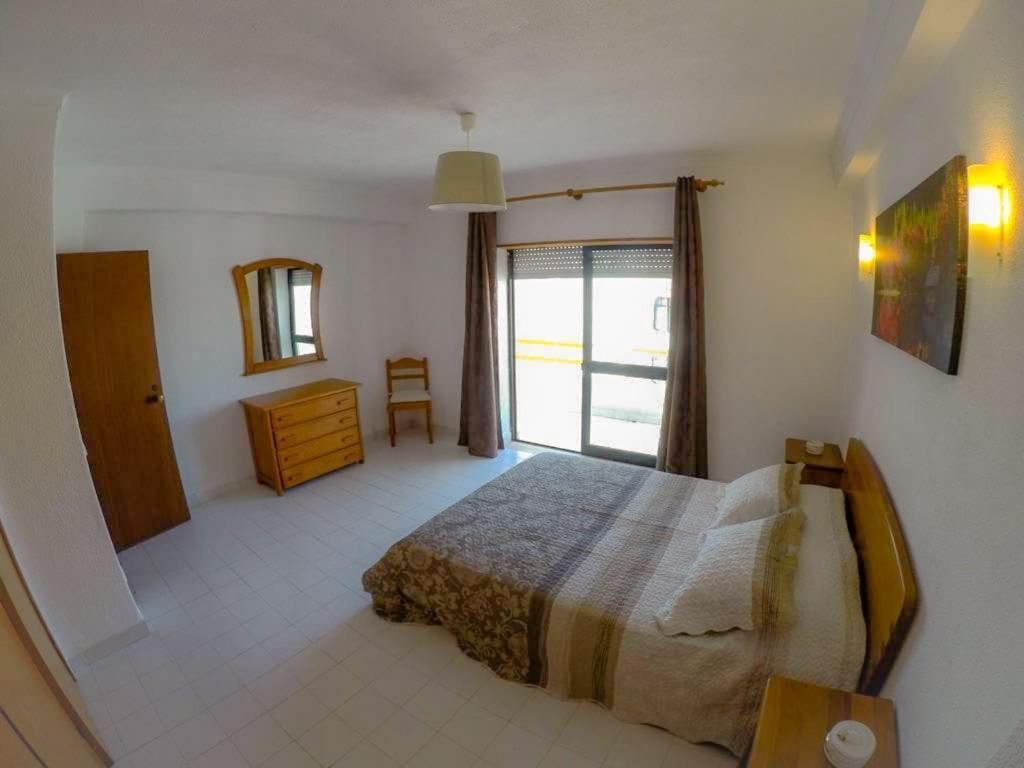 Apartamento T1 Com Piscina, Em Montechoro, Albufeira, Algarve公寓 外观 照片